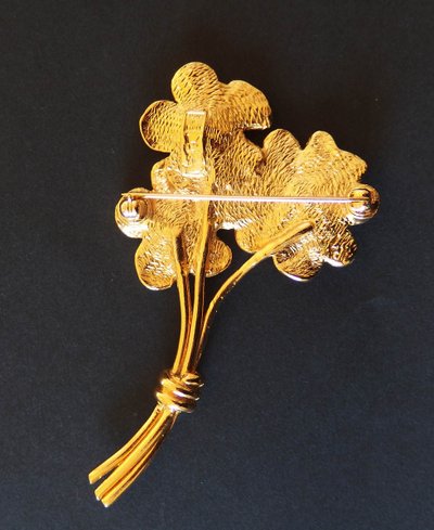 Broche"Bouquet de fleurs "Yves Saint Laurent