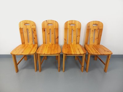 Set of 4 vintage pine chairs from the 70s/80s