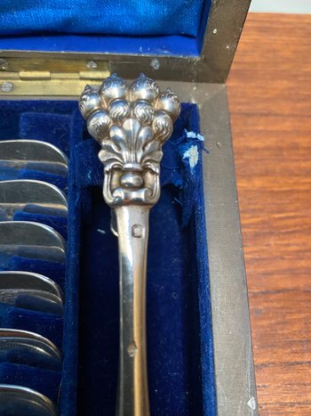 SILVER TEA BOX