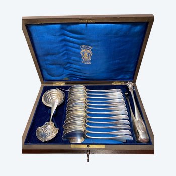 SILVER TEA BOX