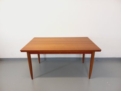 Vintage Scandinavian style teak dining table from the 1950s/60s with extensions