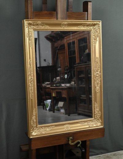 Important Miroir en bois doré, style Restauration – Milieu XIXe
