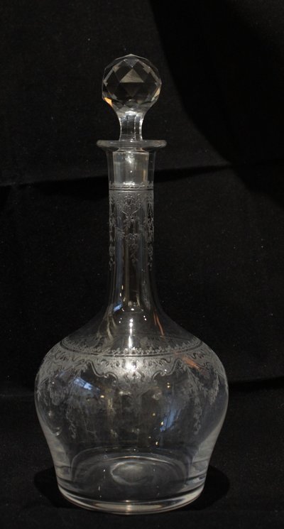 Pair of large engraved crystal decanters, early 20th century