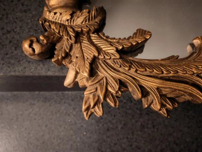 Specchio in legno dorato in stile barocco, XIX secolo