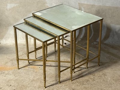 3 nesting tables