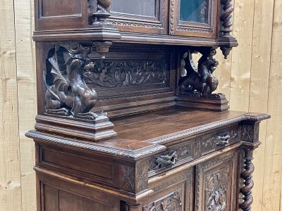 Zweiteiliges Renaissance-Buffet mit Jagd- und Fischereithema