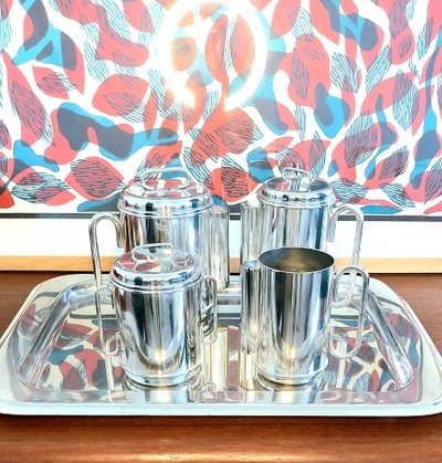 Magnificent and rare Italian silver-plated tea and coffee service