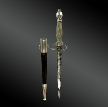 DAGUE left hand in the Renaissance style - France - XIXth century