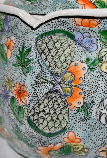 Bonbonnière en Porcelaine à décors de Papillons, Chine – Début XXe