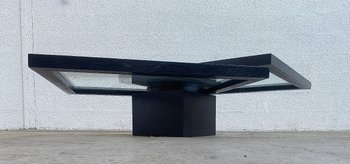 Table basse plateau pivotant