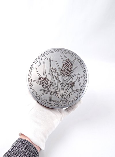 Art Nouveau pewter box or candy dish signed J. Siguet, early 20th century