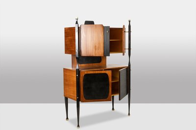 Coppia di mobili italiani impiallacciati in teak. Anni '60. LS656320092P