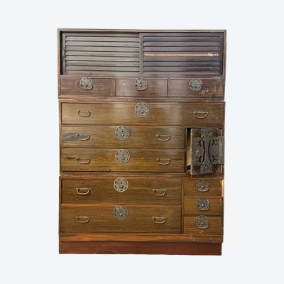 Tansu chest of drawers
