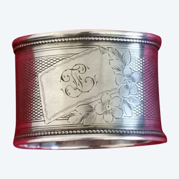 Beautiful napkin ring in solid silver from the Napoleon III period