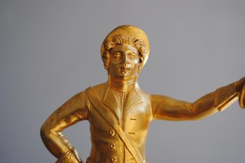 Veneur russo in bronzo con terrazza perniciosa in malachite XIX secolo