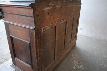 Grand Meuble De Sacristie En Chêne Composé D’éléments  Anciens