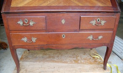 Bureau à Pente époque Louis XVI Noyer 18e Siècle