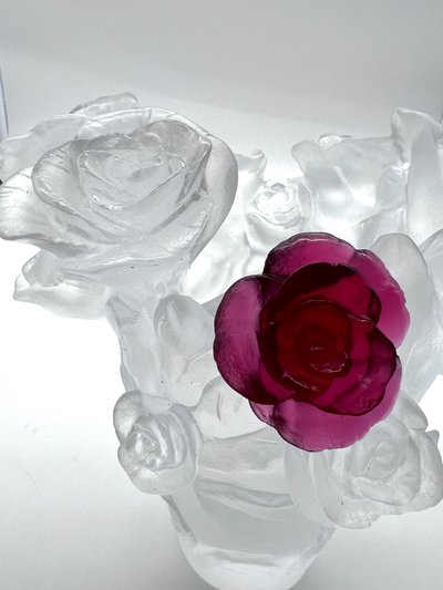 Daum passion red rose vase