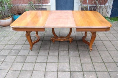 Napoleon III table, walnut, Louis XV style, late 19th century