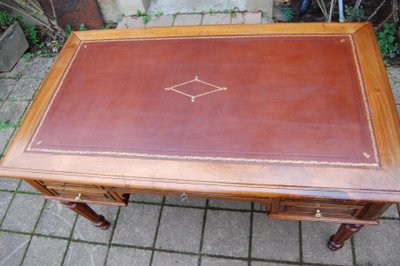 Bureau époque Louis-Philippe, noyer du 19e siècle