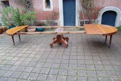 Large Napoleon III table, walnut, late 19th century, seats 20 with 6 extensions