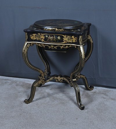 Table Travailleuse in painted wood, Napoleon III period - Mid-19th century