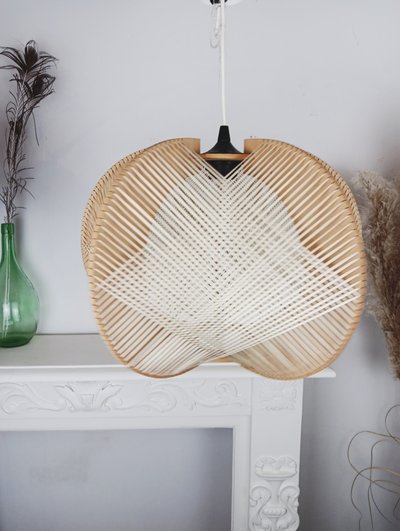 Lampada a sospensione vintage in legno e vimini