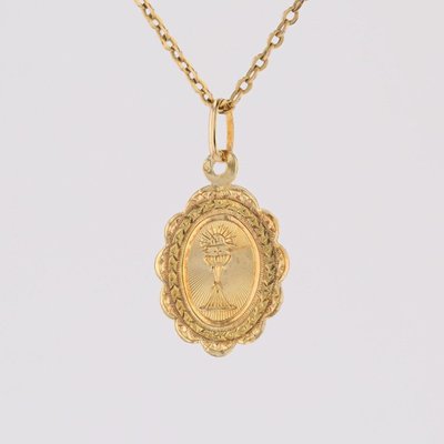 Antike Kelchmedaille aus Gelbgold