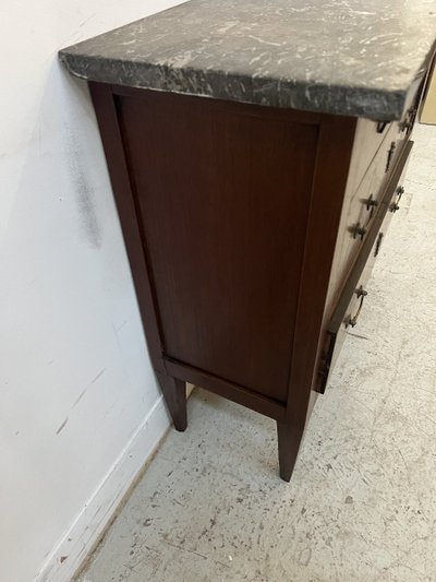 Commode de style Louis XVI en chene massif XIX siècle 