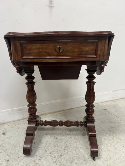 Napoleon period book table in mahogany and veneer 19th century