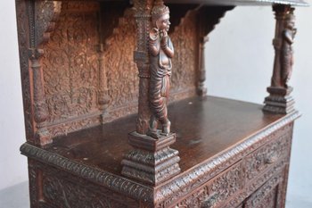             Two Bodies Indian Rosewood Sideboard Richly Carved End of XIXth century