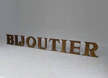             Schild für eine Juweliergeschäft-Frontseite Um 1950