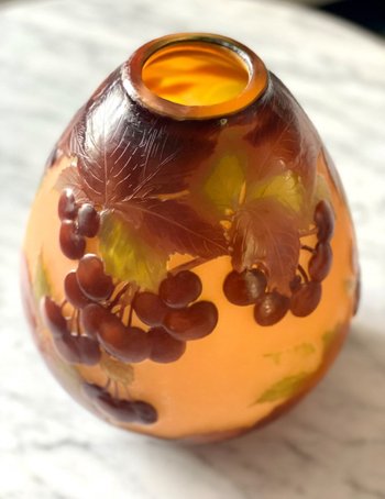 Soufflé Gallé Aux Cerises Vase Jugendstil