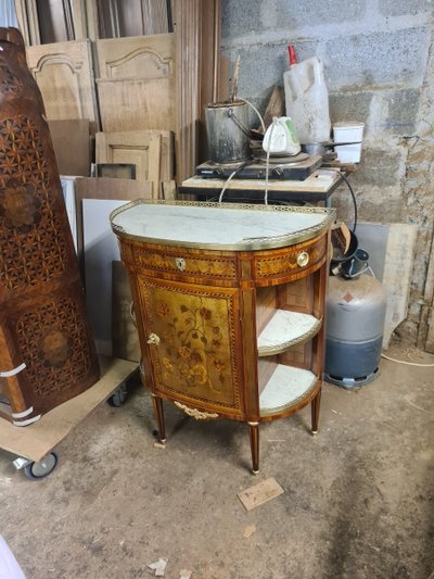 Paire de consoles  demi-lune dits « à l’anglaise , estampillées AME FOURNIER - Ep Napoléon III.