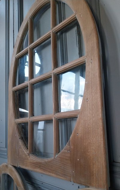 Ensemble de trois œils-de-bœuf anciens en châtaignier