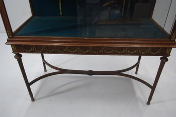 Vitrine d'Exposition époque 1900 De Style Louis XVI