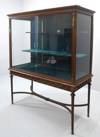 Vitrine d'Exposition époque 1900 De Style Louis XVI
