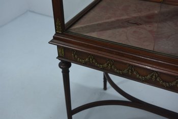 Vitrine d'Exposition époque 1900 Style Louis XVI