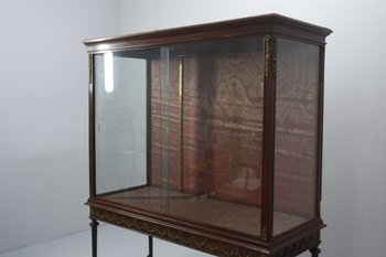 Vitrine d'Exposition époque 1900 Style Louis XVI