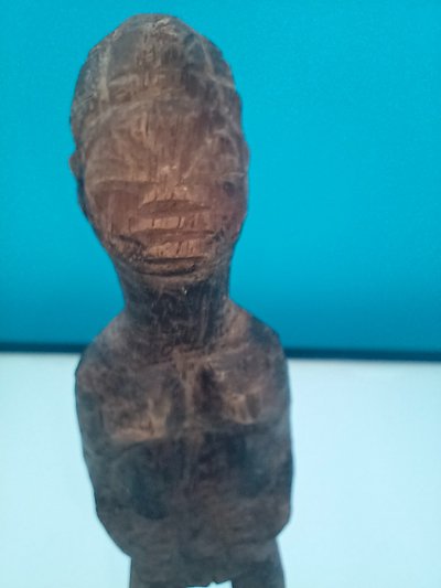 Anthropomorphe Ritualstatuette (Bateba-ähnliche Figur) Vermutlich Lobi