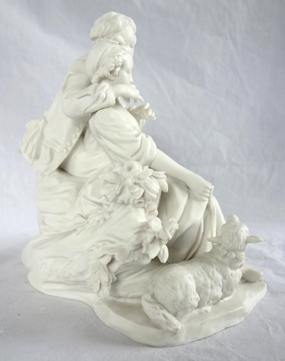 Sèvres : scène galante du XVIIIe siècle - la leçon de flûte, groupe en biscuit - signé