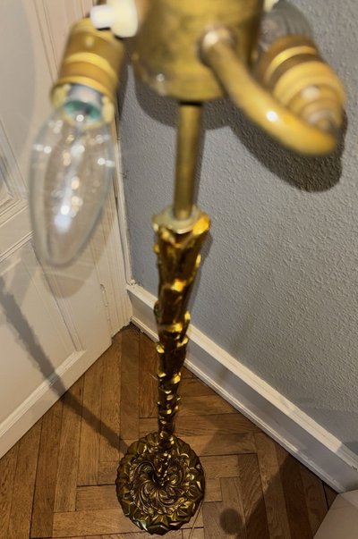 Maison BAGUES or CHARLES ( attributed to ) Large ormolu floor lamp