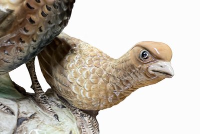 Couple de faisans en céramique polychrome – Belgique, attribué à Boch La Louvière