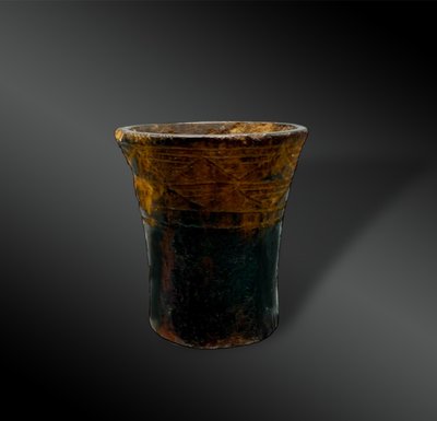Petit GOBELET CÉRÉMONIEL appelé Kero - Pérou et province Salta, Argentine - Vers 1400 – 1550 