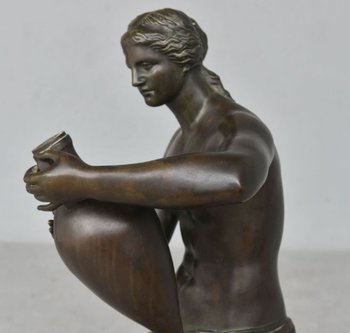 Venere di Milo in bronzo restaurata da Ary Bitter