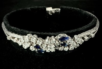 Bracelet or blanc serti de saphirs et brillants