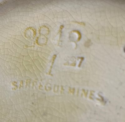 Vase Sarreguemines ( modèle 9848) motifs floraux 1830