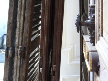 Portes Boiseries Et Fenêtres Ancienne Pour La Décoration Porte Boiserie
