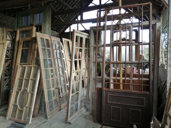 Portes Boiseries Et Fenêtres Ancienne Pour La Décoration Porte Boiserie