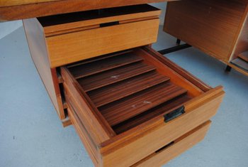 Scrivania presidenziale scandinava in teak